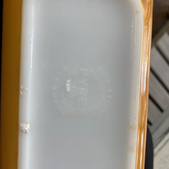 Vintage Pyrex - Picture 5 of 6